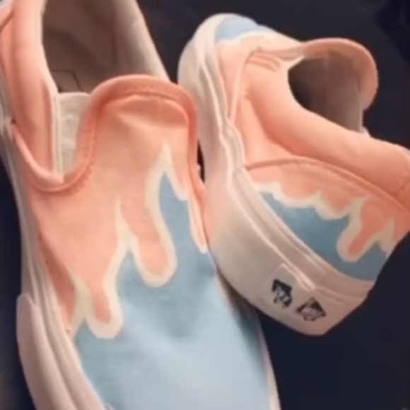 Meet your Posher, Princess - Picture 1 of 1